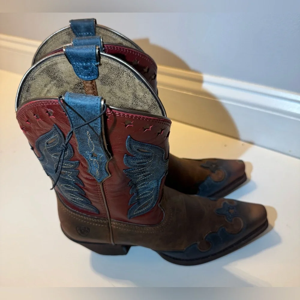 Ariat Bravery Western Boots - Picture 15 of 16